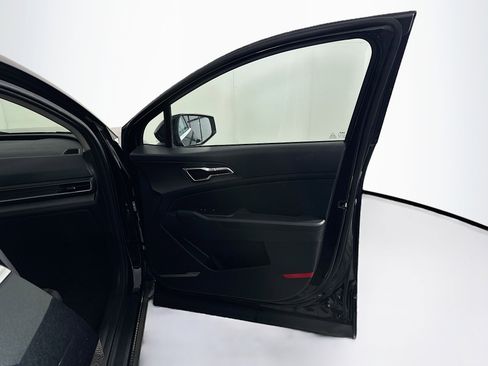 Used 2024 Kia Sportage LX image 31
