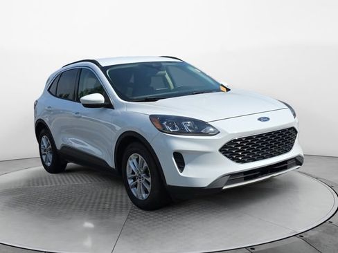 Used 2021 Ford Escape SE FWD image 7