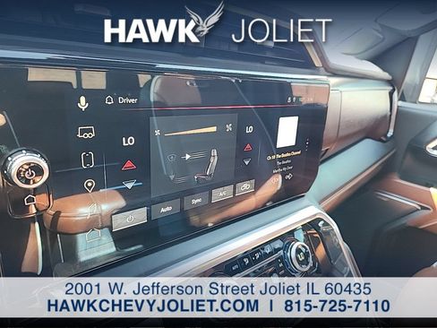 Used 2024 GMC Sierra 2500 Denali Ultimate AWD/4WD image 19