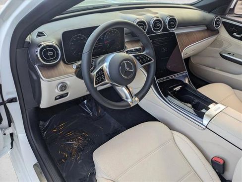 Used 2026 Mercedes-Benz C 300 Sedan image 3