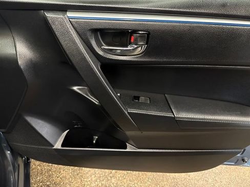 Used 2015 Toyota Corolla S FWD image 26