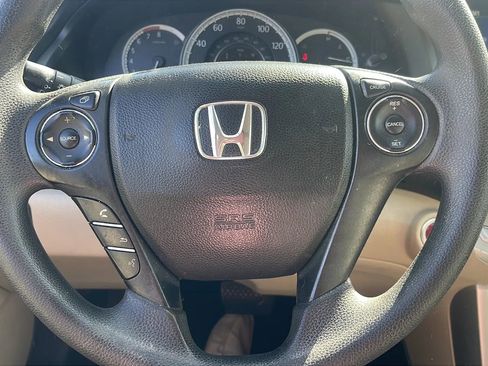 Used 2015 Honda Accord EX image 17