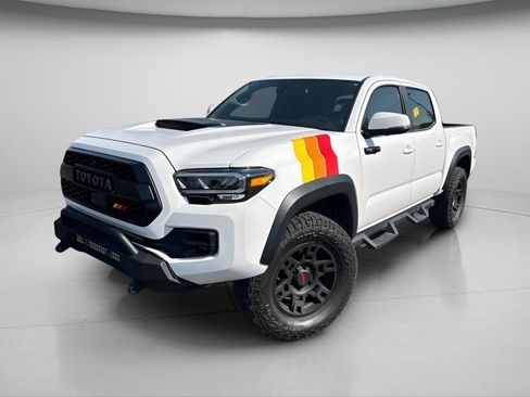 Used 2021 Toyota Tacoma TRD Pro AWD/4WD image 13