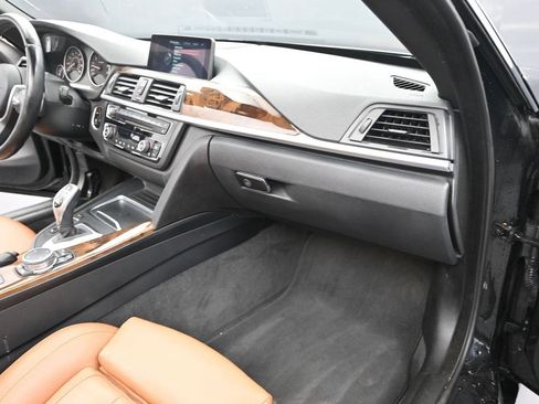 Used 2016 BMW 428i Convertible image 18