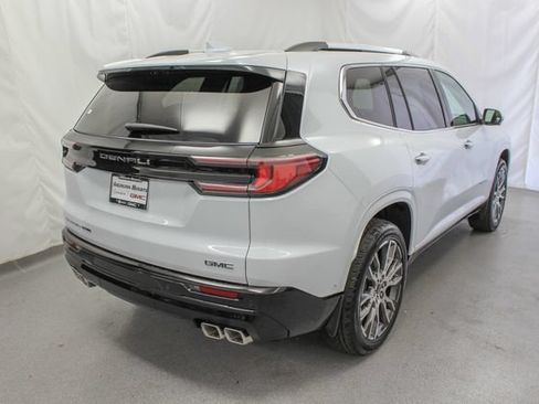 New 2026 GMC Acadia Denali Ultimate w/ LPO, Floor Liner Package AWD/4WD image 12