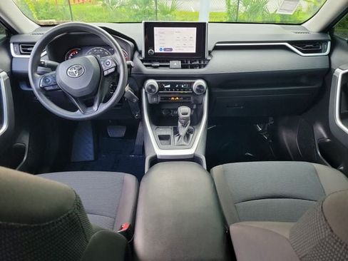 Used 2023 Toyota RAV4 LE FWD image 12