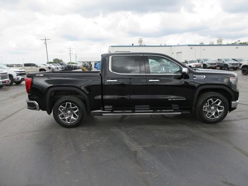 Certified 2024 GMC Sierra 1500 SLT w/ SLT Premium Plus Package AWD/4WD image 5