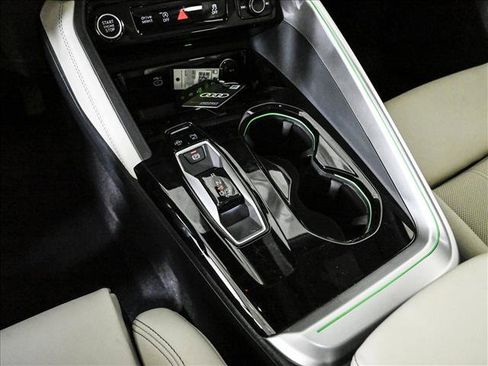 New 2026 Audi Q5 Prestige image 12