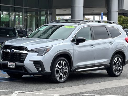 Certified 2025 Subaru Ascent Limited AWD/4WD image 10