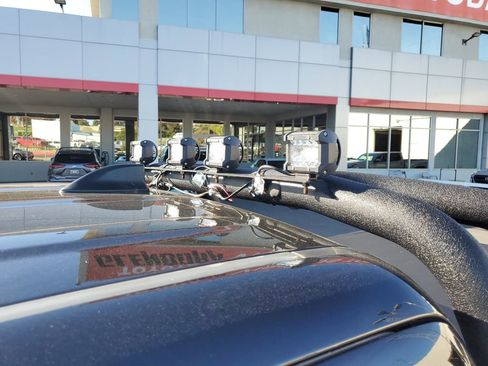 Used 2023 Toyota Tacoma TRD Sport image 29