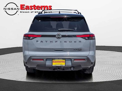 New 2026 Nissan Pathfinder Platinum AWD/4WD image 7