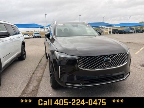 Used 2025 Volvo XC90 B6 Plus AWD/4WD image 11