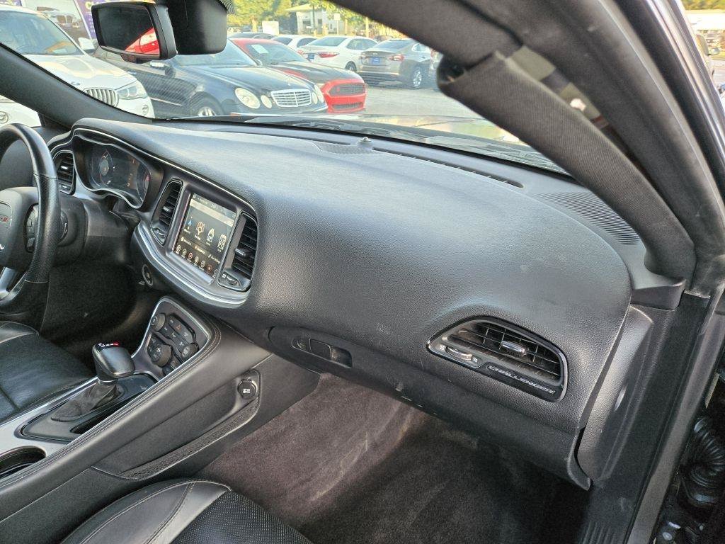 Used 2017 Dodge Challenger SXT Plus RWD image 18