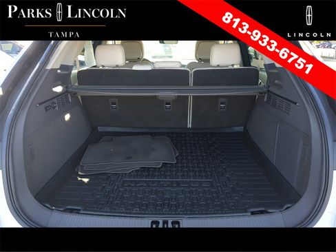Used 2020 Lincoln Nautilus Reserve image 8
