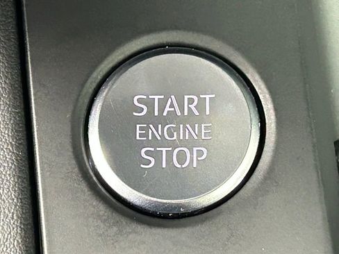 Used 2022 Audi A4 2.0T Premium Plus w/ Premium Plus Package image 21