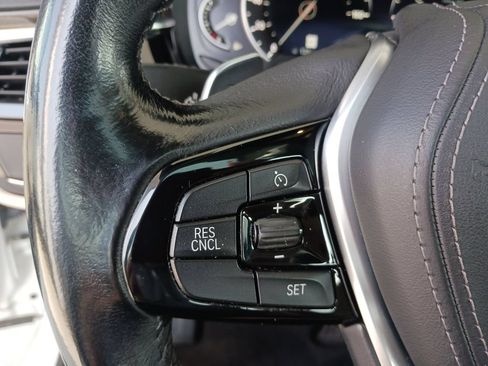 Used 2019 BMW 530i w/ Convenience Package RWD image 33