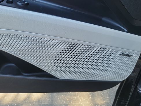 Certified 2023 Hyundai Elantra Limited FWD image 18