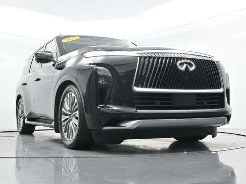 Used 2025 INFINITI QX80 Luxe w/ Exterior Package AWD/4WD image 45