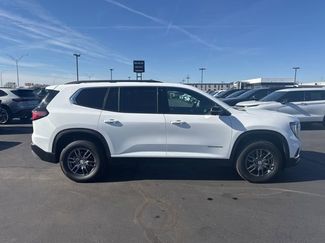 Used 2025 GMC Acadia Elevation video 2