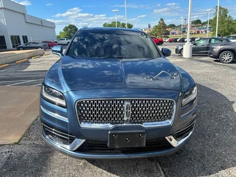 Used 2019 Lincoln Nautilus Reserve AWD/4WD image 3