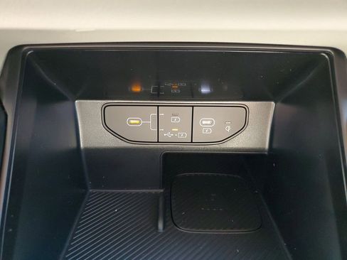 New 2026 Kia Sorento S w/ S Panoramic Sunroof Package FWD image 35