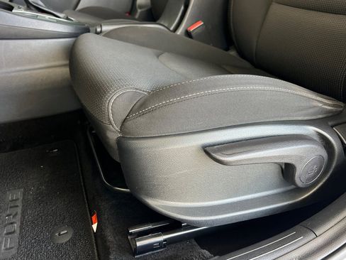 Used 2021 Kia Forte LXS FWD image 14