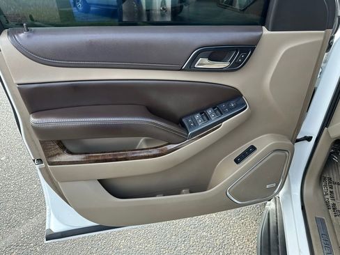 Used 2015 Chevrolet Tahoe LT image 10