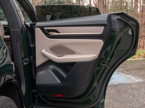 Used 2024 Porsche Macan Turbo Electric w/ Premium Package image 40