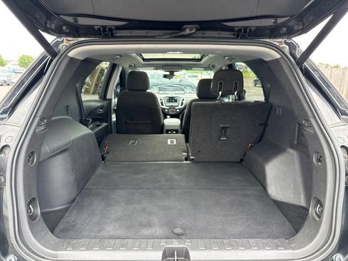 Used 2019 Chevrolet Equinox LT AWD/4WD image 36