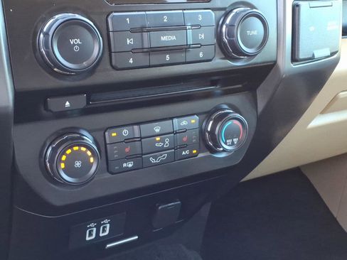 Used 2018 Ford F150 XLT w/ Equipment Group 302A Luxury RWD image 18