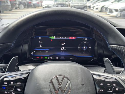 Used 2024 Volkswagen Golf R AWD/4WD image 26