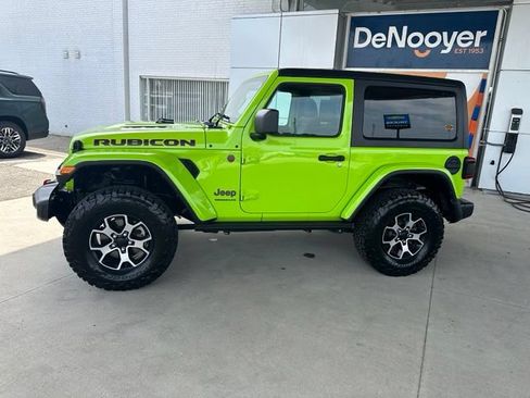 Used 2021 Jeep Wrangler Rubicon w/ LED Lighting Group AWD/4WD image 10
