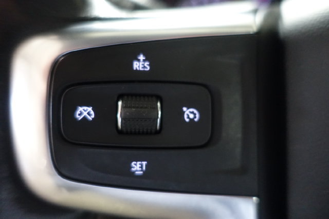 Used 2020 Chevrolet Blazer LT FWD image 13