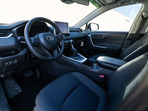 New 2025 Toyota RAV4 LE image 12