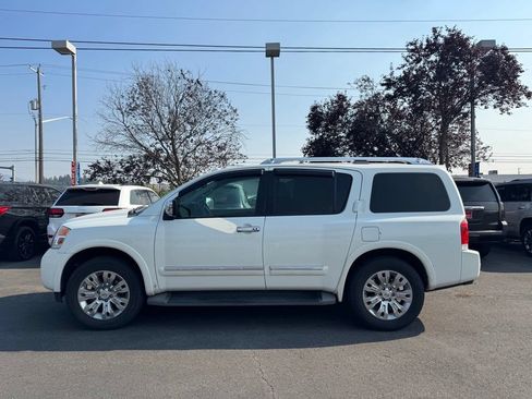 Used 2015 Nissan Armada Platinum AWD/4WD image 2