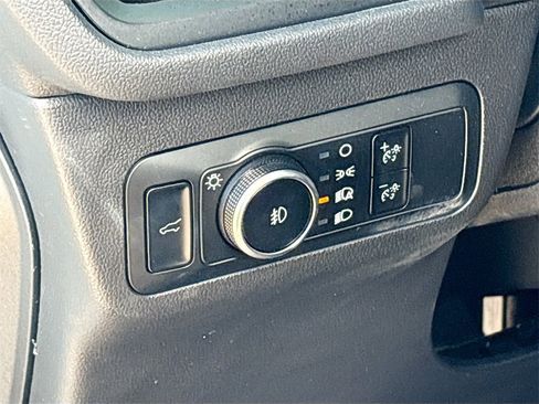 Used 2024 Ford Escape ST-Line Elite w/ Premium Technology Package image 10