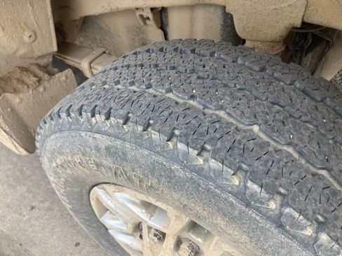 Used 2020 GMC Sierra 2500 SLE image 15