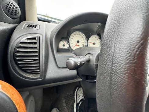 Used 2007 Saturn Vue 2WD V6 w/ Comfort Pkg image 36
