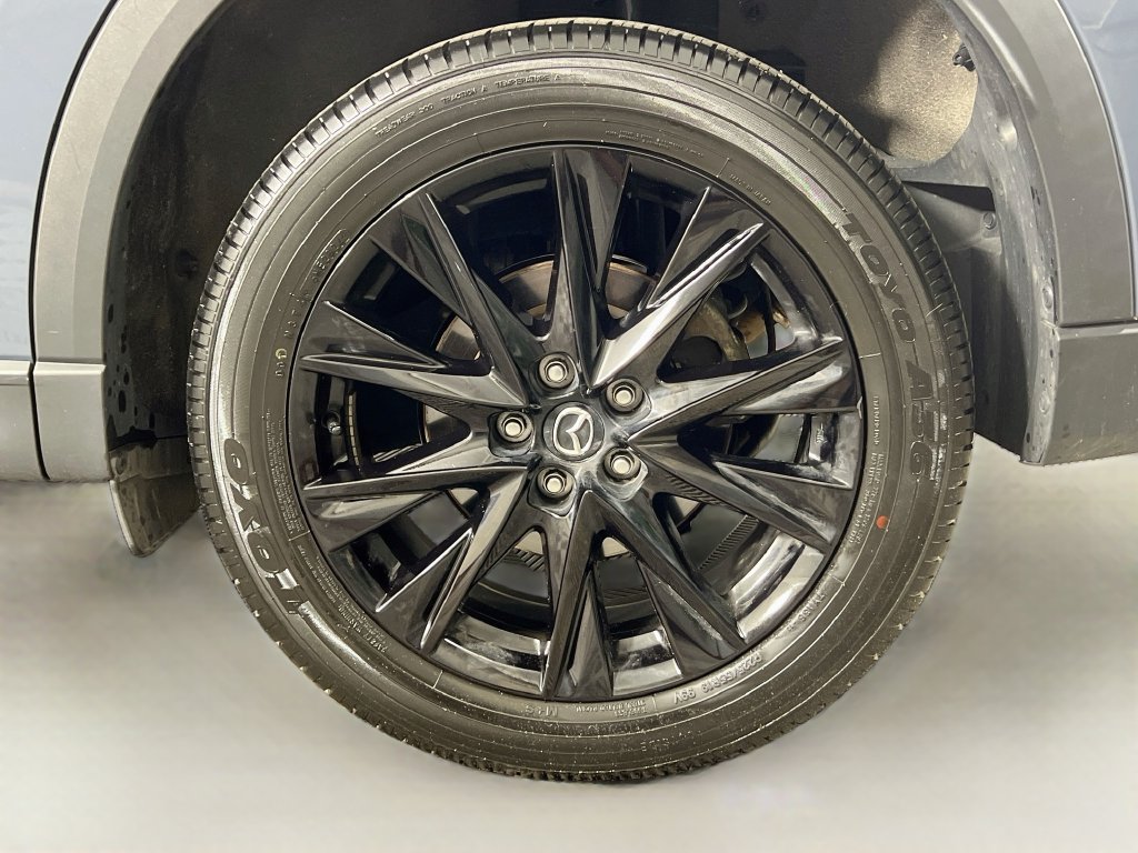 Certified 2025 MAZDA CX-5 Carbon Edition AWD/4WD image 38