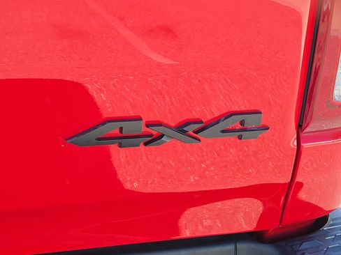 Used 2022 RAM 1500 Big Horn AWD/4WD image 34