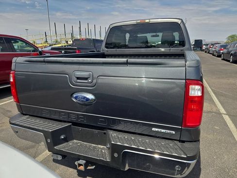 Used 2016 Ford F250 XLT w/ XLT Premium Package AWD/4WD image 3