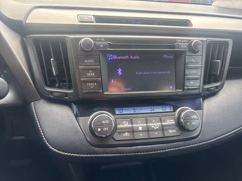 Used 2013 Toyota RAV4 XLE AWD/4WD image 14