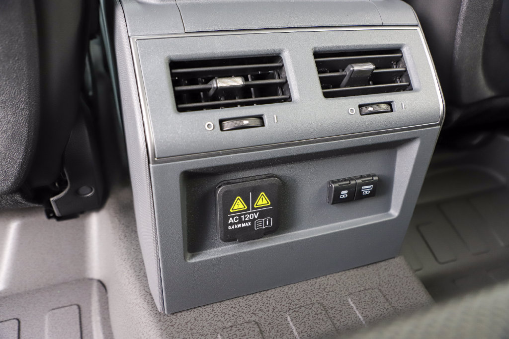 New 2026 INEOS Grenadier Station Wagon AWD/4WD image 43