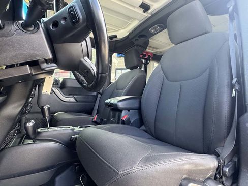 Used 2016 Jeep Wrangler Unlimited Sport w/ Quick Order Package 24S image 25