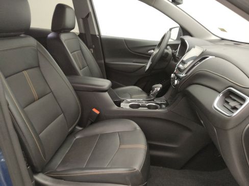 Used 2024 Chevrolet Equinox Premier AWD/4WD image 21