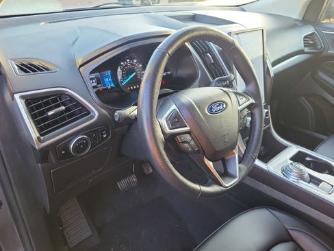 Used 2024 Ford Edge SEL w/ Convenience Package image 21