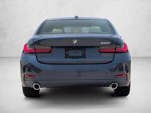 New 2026 BMW 330i Sedan w/ Premium Package RWD image 8