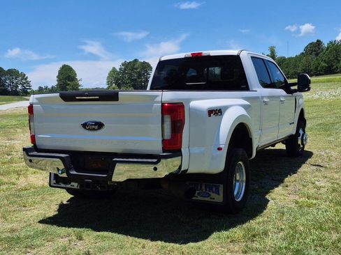 Used 2017 Ford F350 Lariat w/ Lariat Ultimate Package image 8