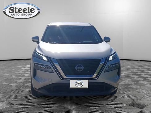 Used 2022 Nissan Rogue SV image 8
