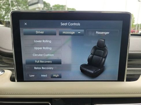 Certified 2023 Lincoln Aviator Black Label w/ Dynamic Handling Package AWD/4WD image 8